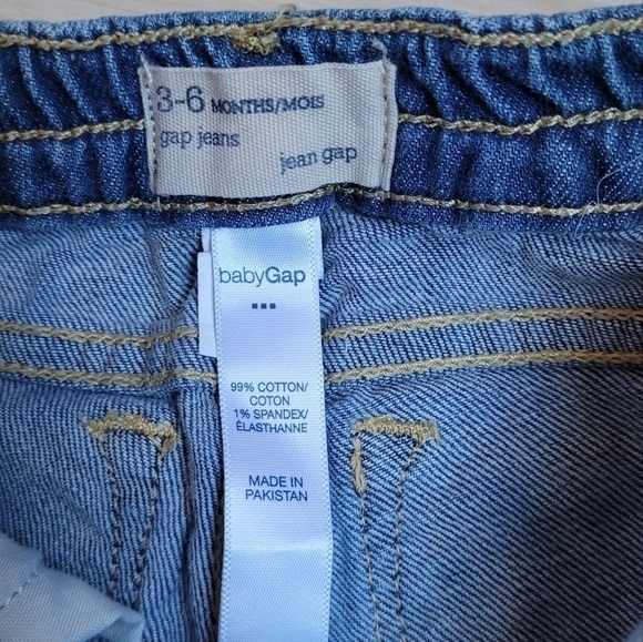 BABY Gap jeans | 3-6 month | heart knee detailing | - Picture 5 of 8